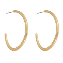 Load image into Gallery viewer, Fornash Savannah Hoop Earrings: Gold
