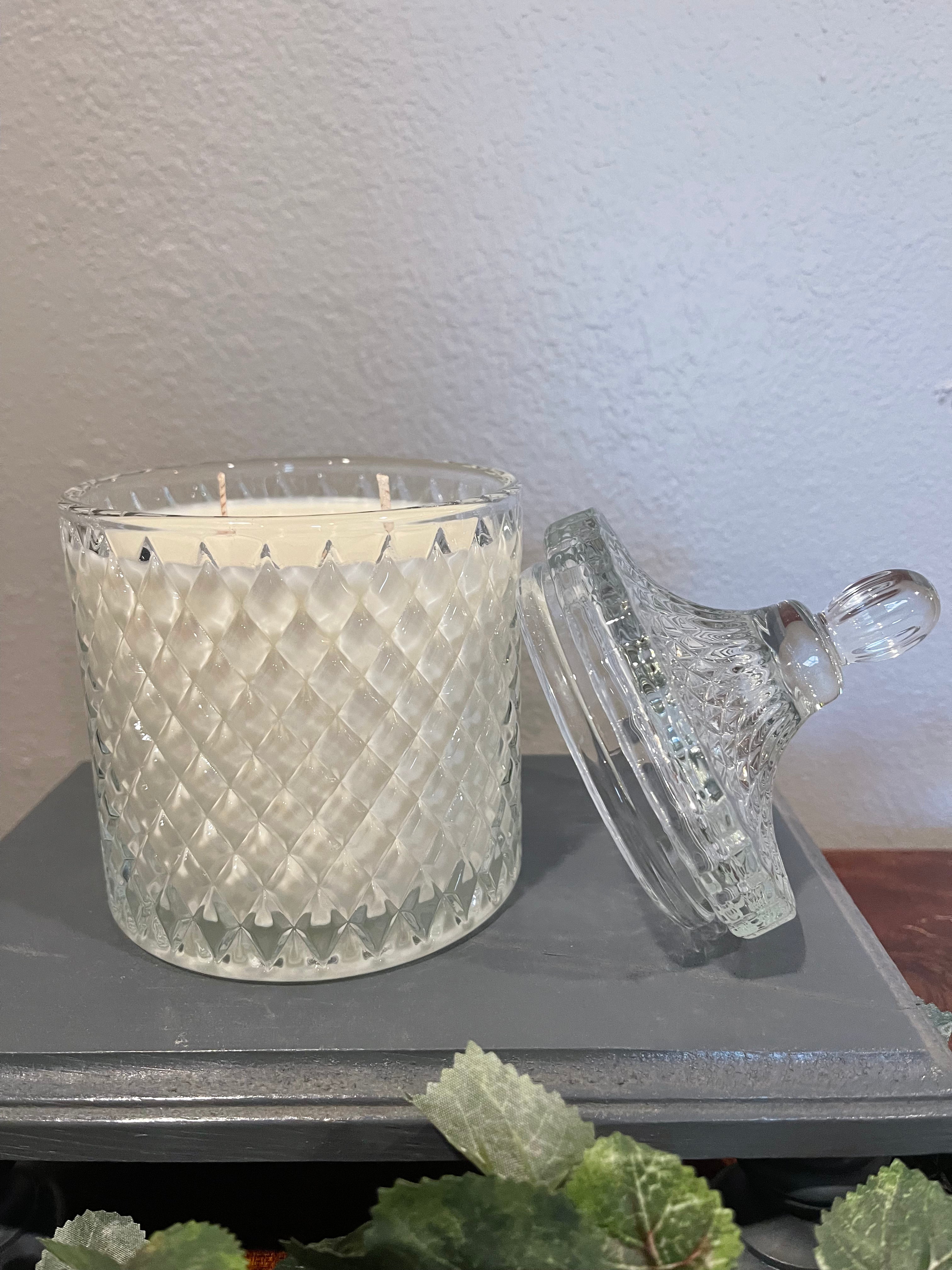 Clear Princess Candle Vessel & Lid - 15 oz