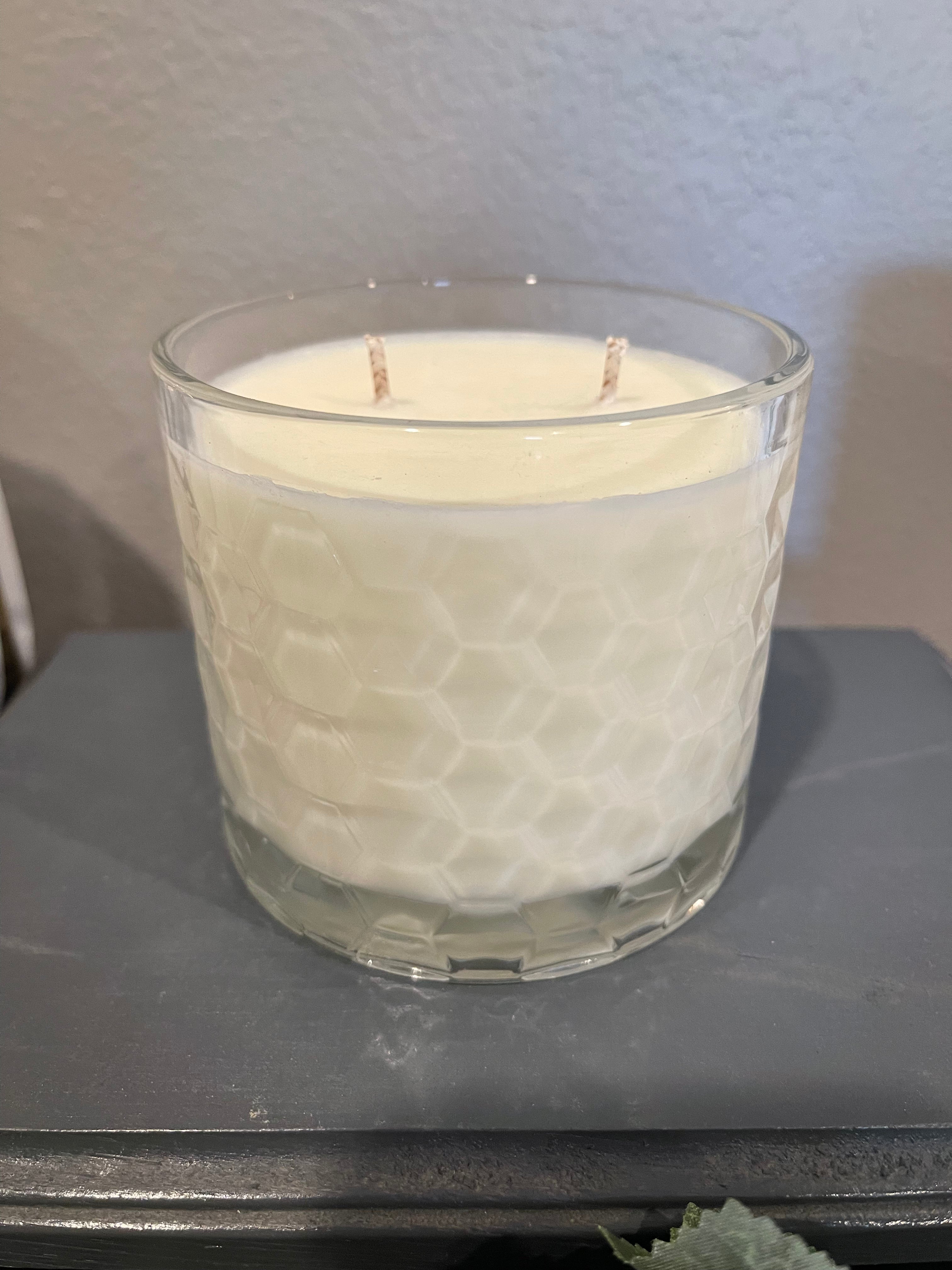 Clear Hexagon Candle with Black Wood Lid
