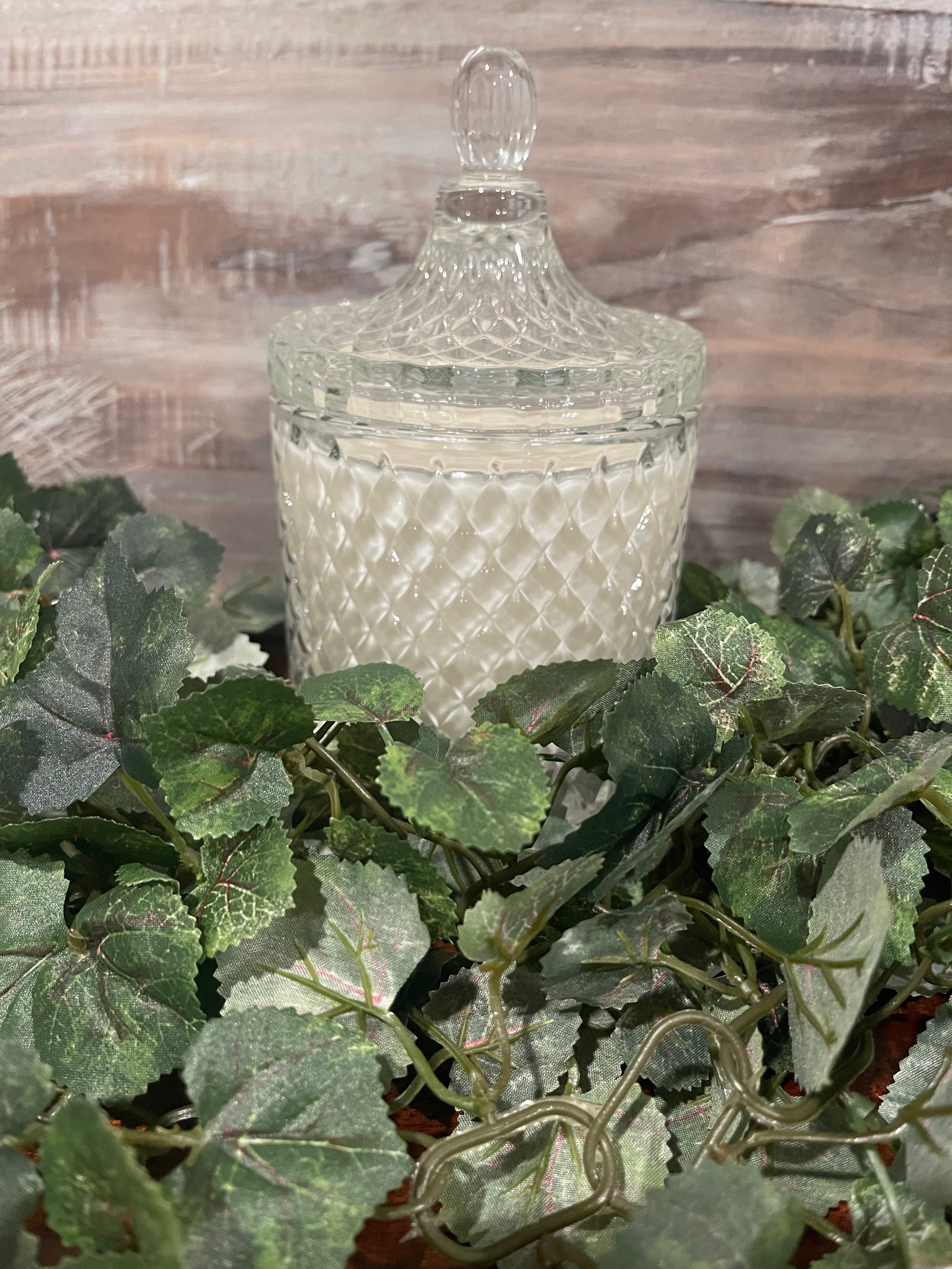 Clear Princess Candle Vessel & Lid - 15 oz